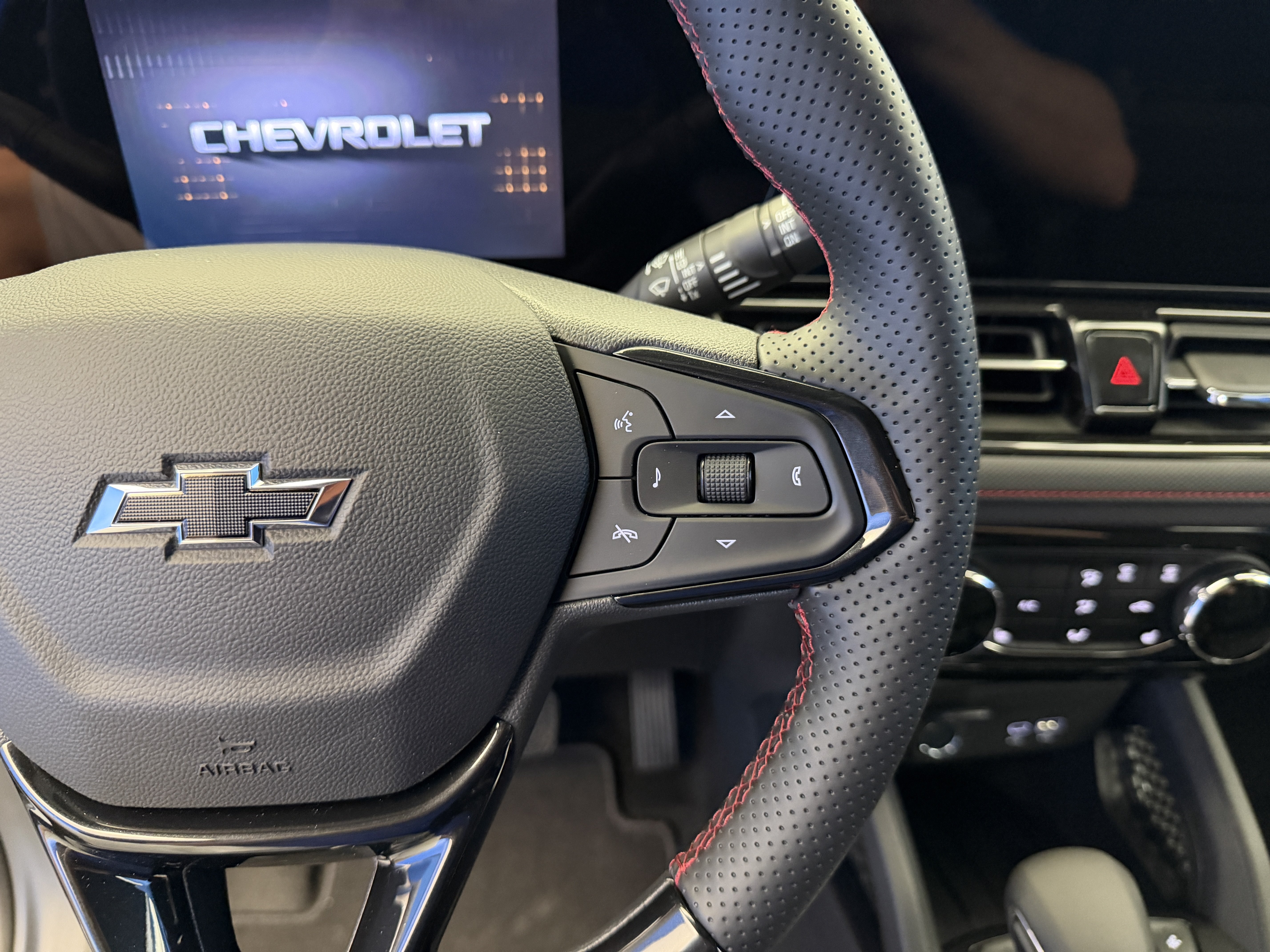 New 2026 Mosaic Black Metallic Chevrolet RS image 16