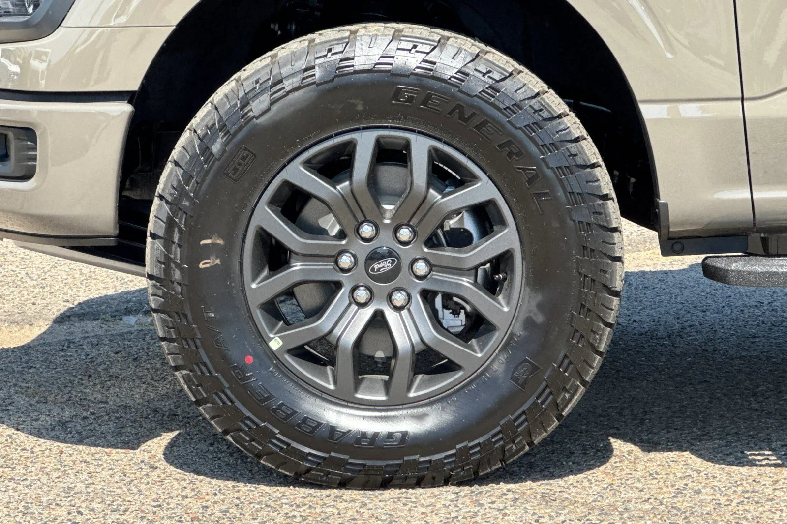 New 2026 Marsh Gray Ford Tremor® image 29