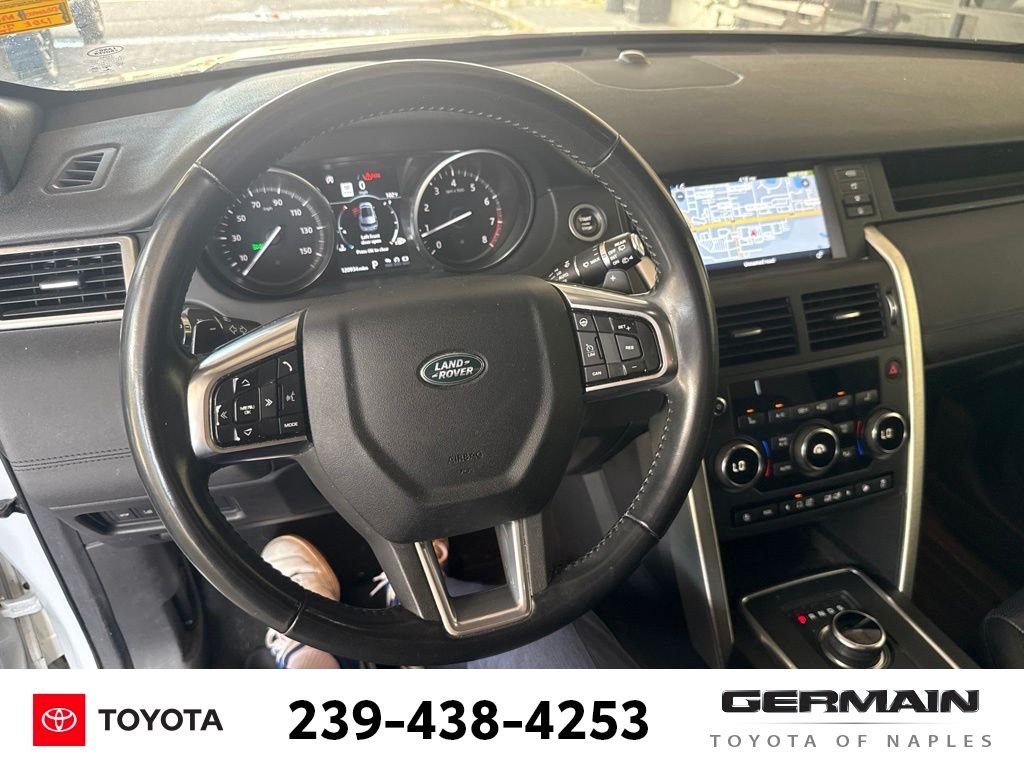 Used 2018 White Land Rover HSE image 19