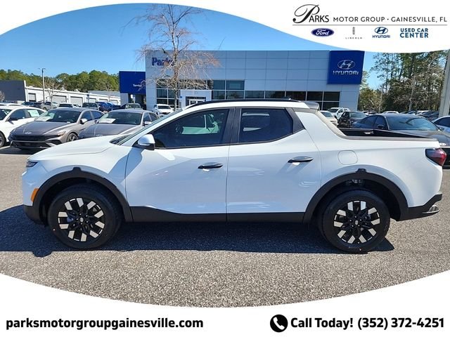 New 2025 White Hyundai SEL image 5