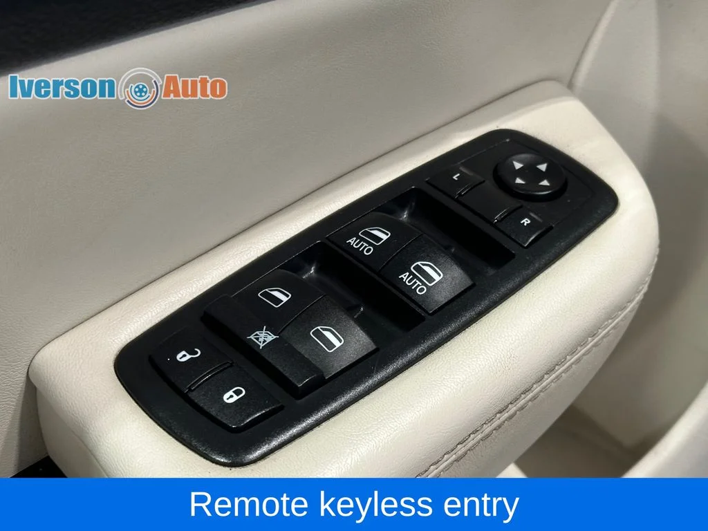 Used 2016 Black Chrysler C image 15