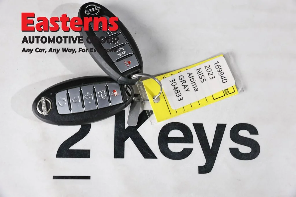 Used 2023 Gray Nissan 2.0 SR image 26