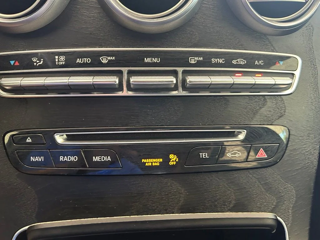 Used 2018 Black Mercedes-Benz GLC 300 image 47