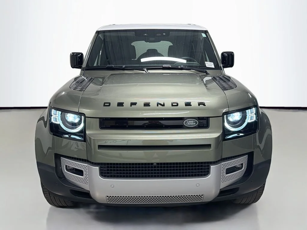 Certified Used 2024 Pangea Green Metallic Land Rover S image 6