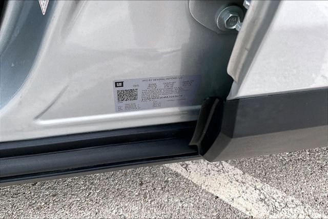 Used 2021 Silver Chevrolet LS image 32