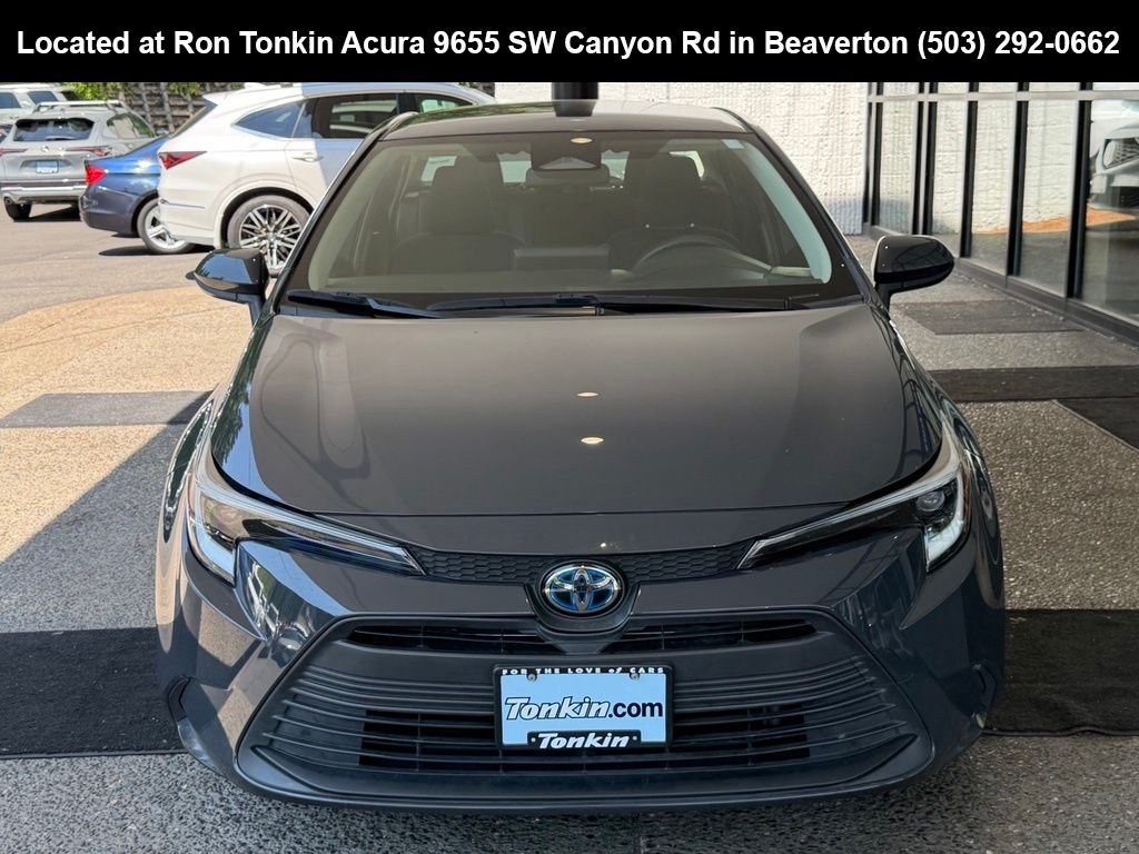 Used 2023 Celestite Toyota LE image 3