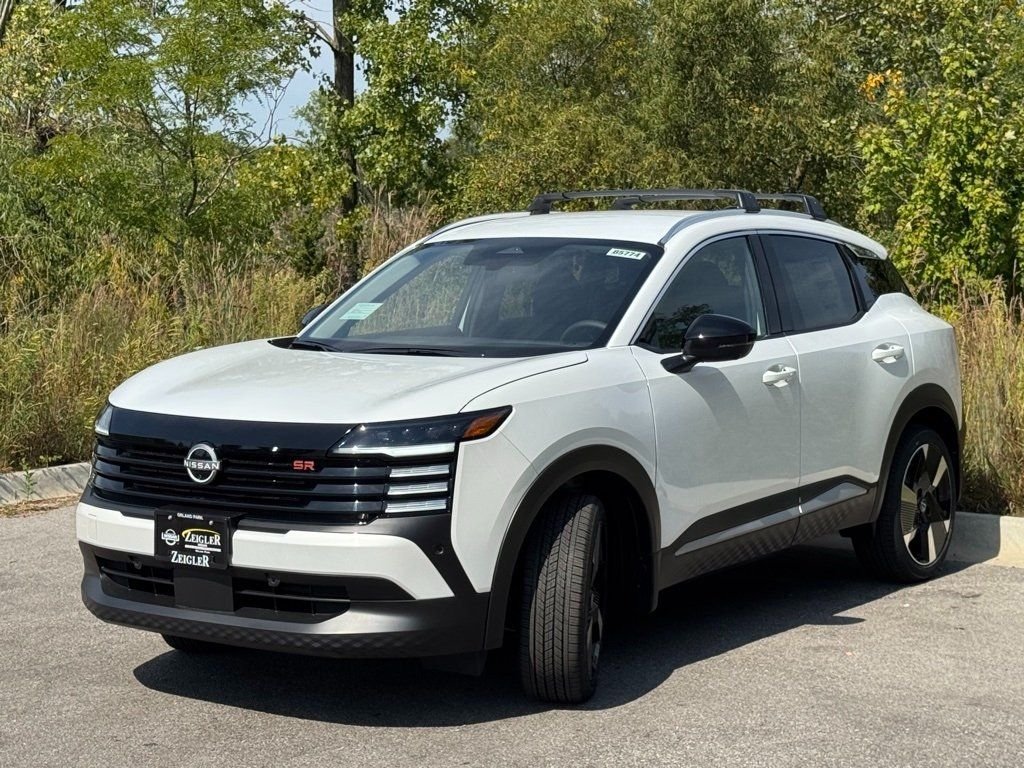 New 2026 White Nissan SR image 3