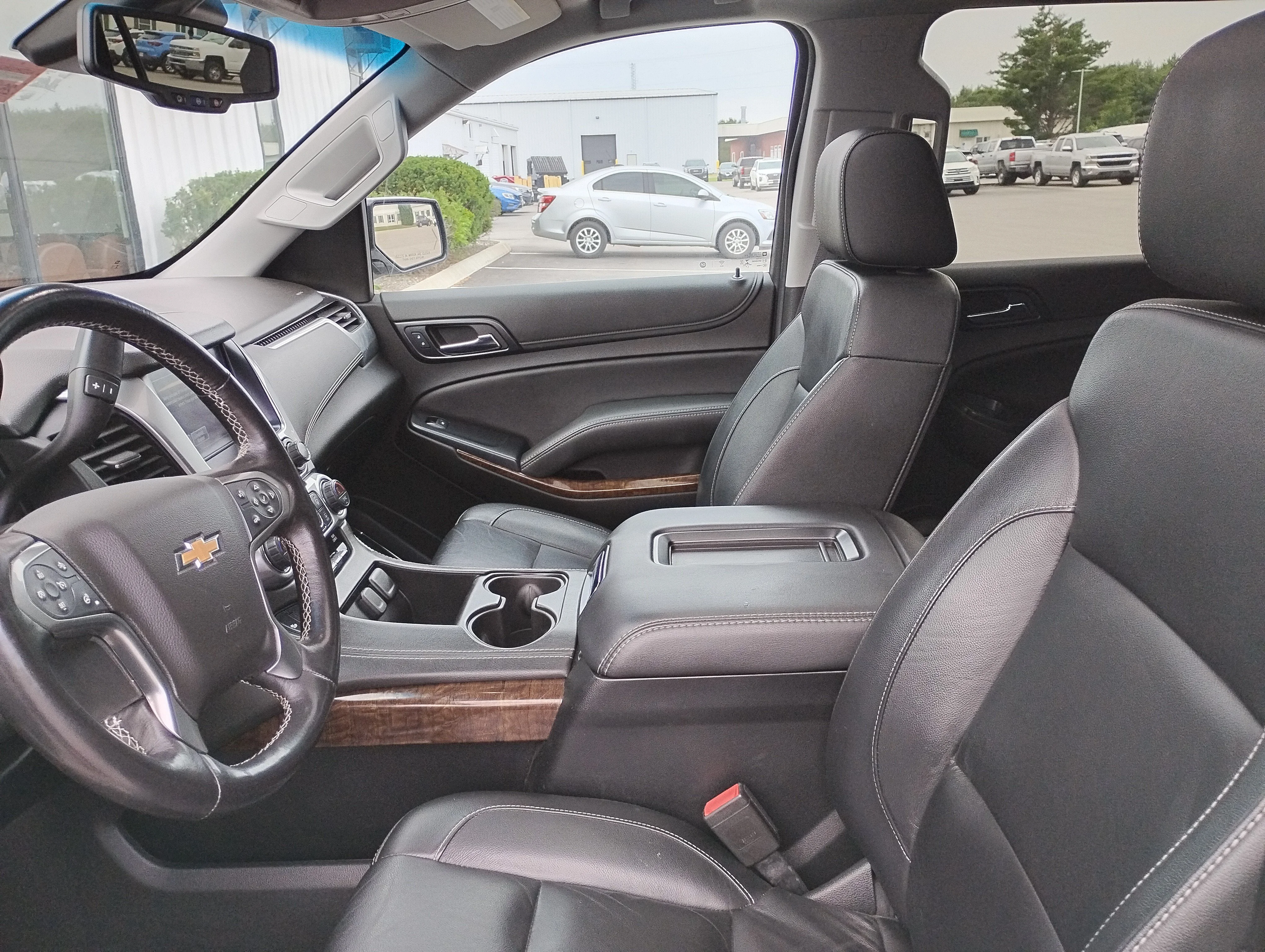 Used 2020 Summit White Chevrolet LT image 8