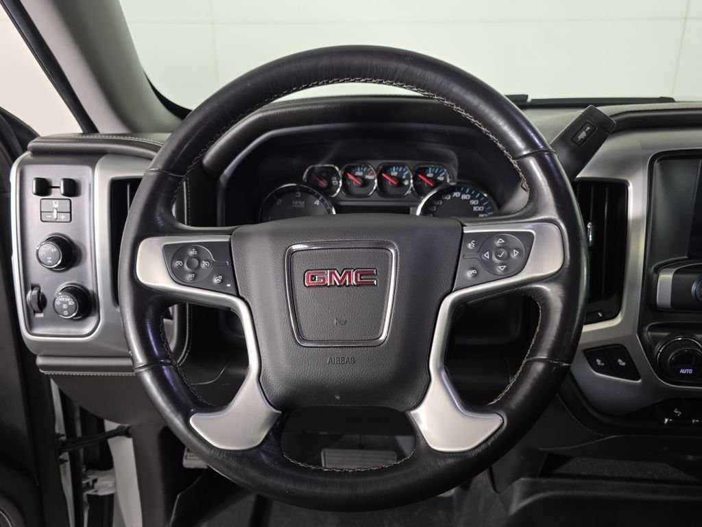 Used 2018 White GMC SLT image 13