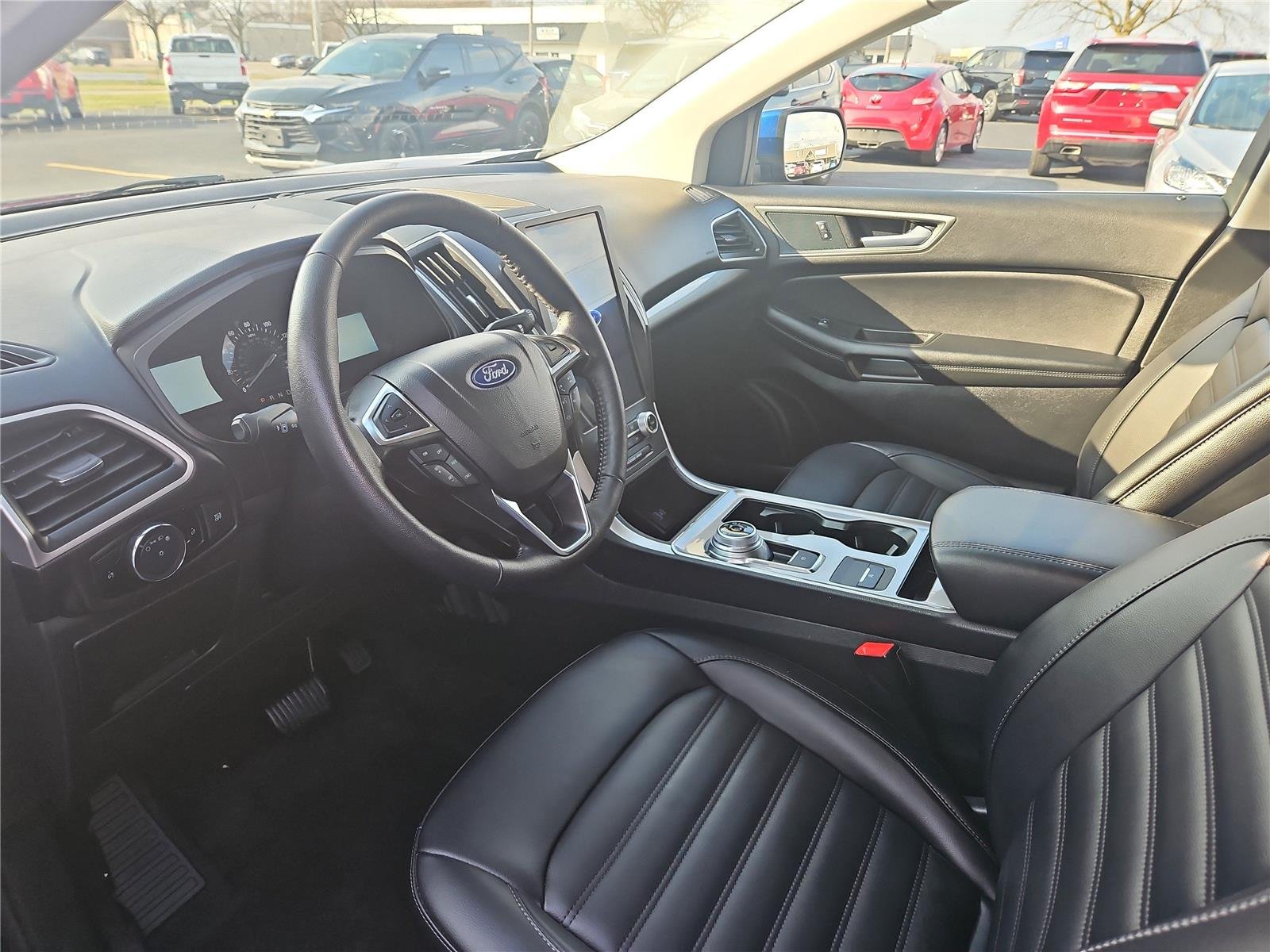 Used 2024 Atlas Blue Ford SEL image 8