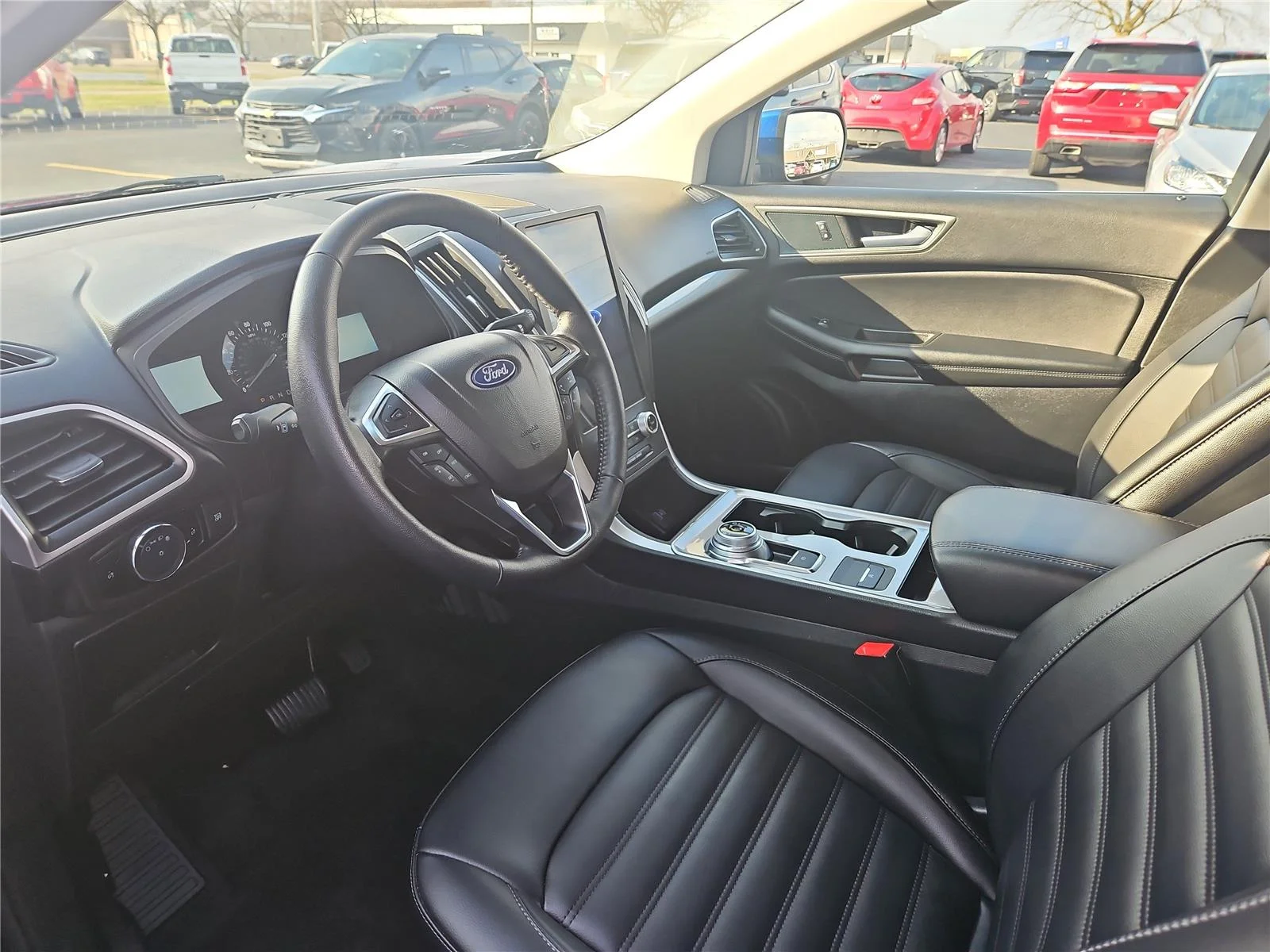 Used 2024 Blue Ford SEL image 8