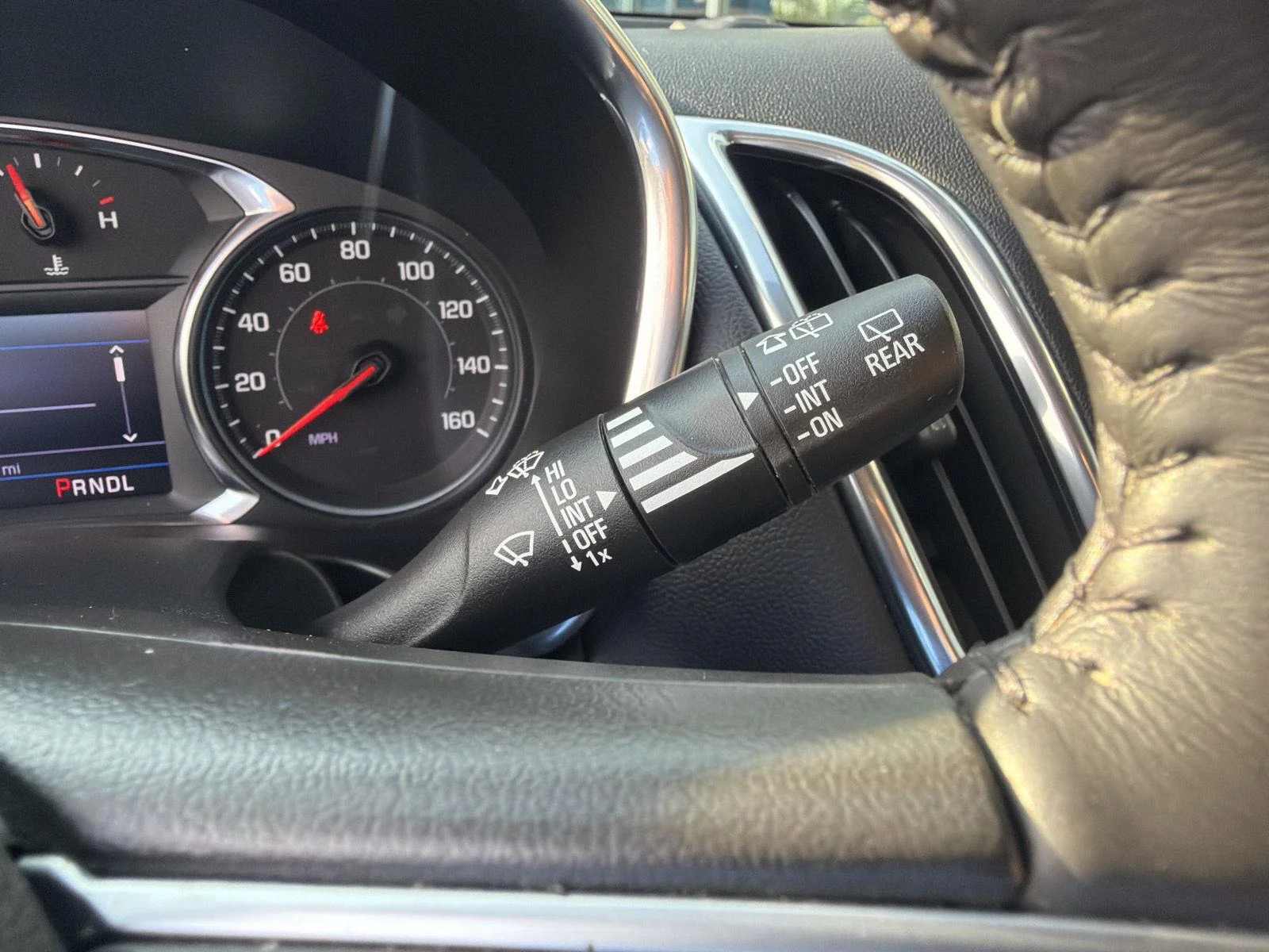 Used 2022 Summit White Chevrolet LT image 19