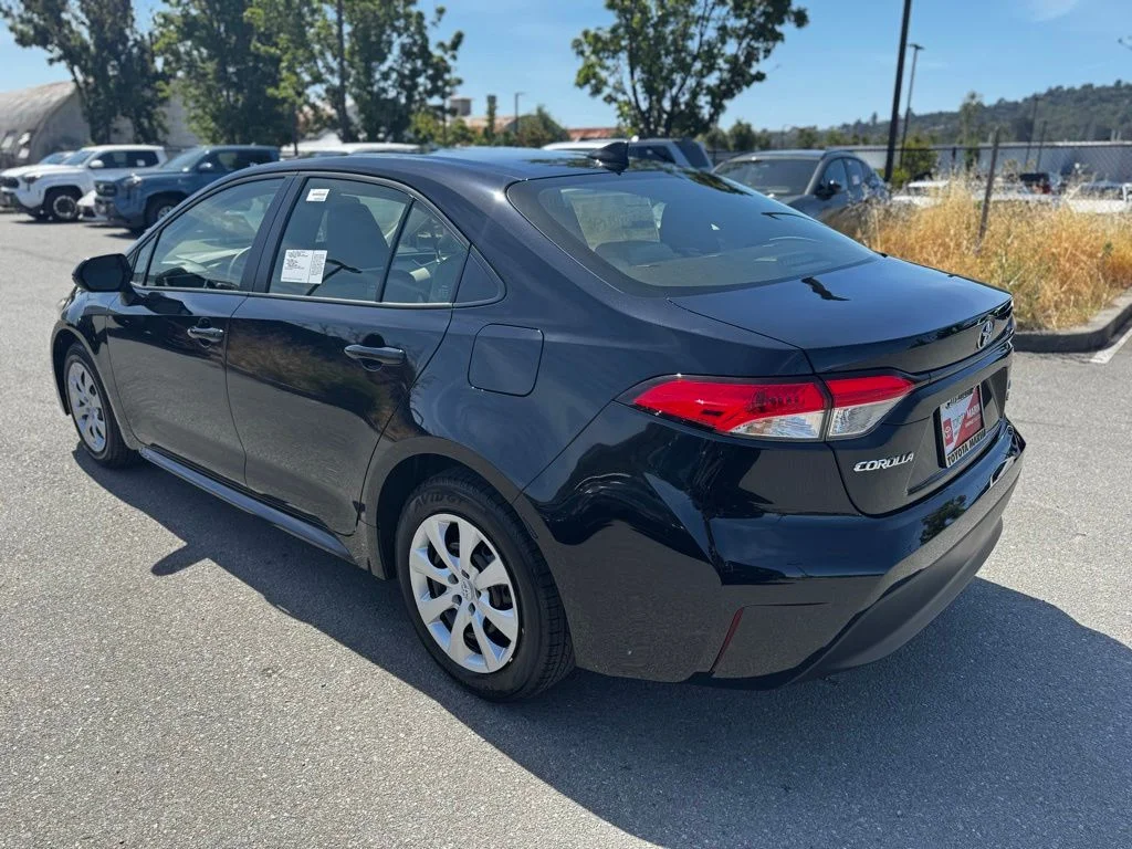 New 2026  Toyota LE image 6