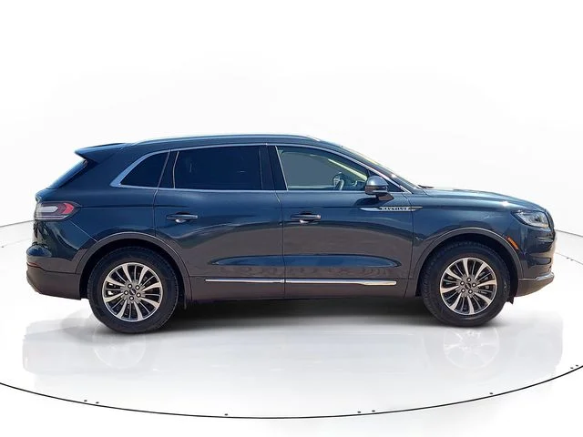 Used 2022 Blue Lincoln Standard image 4