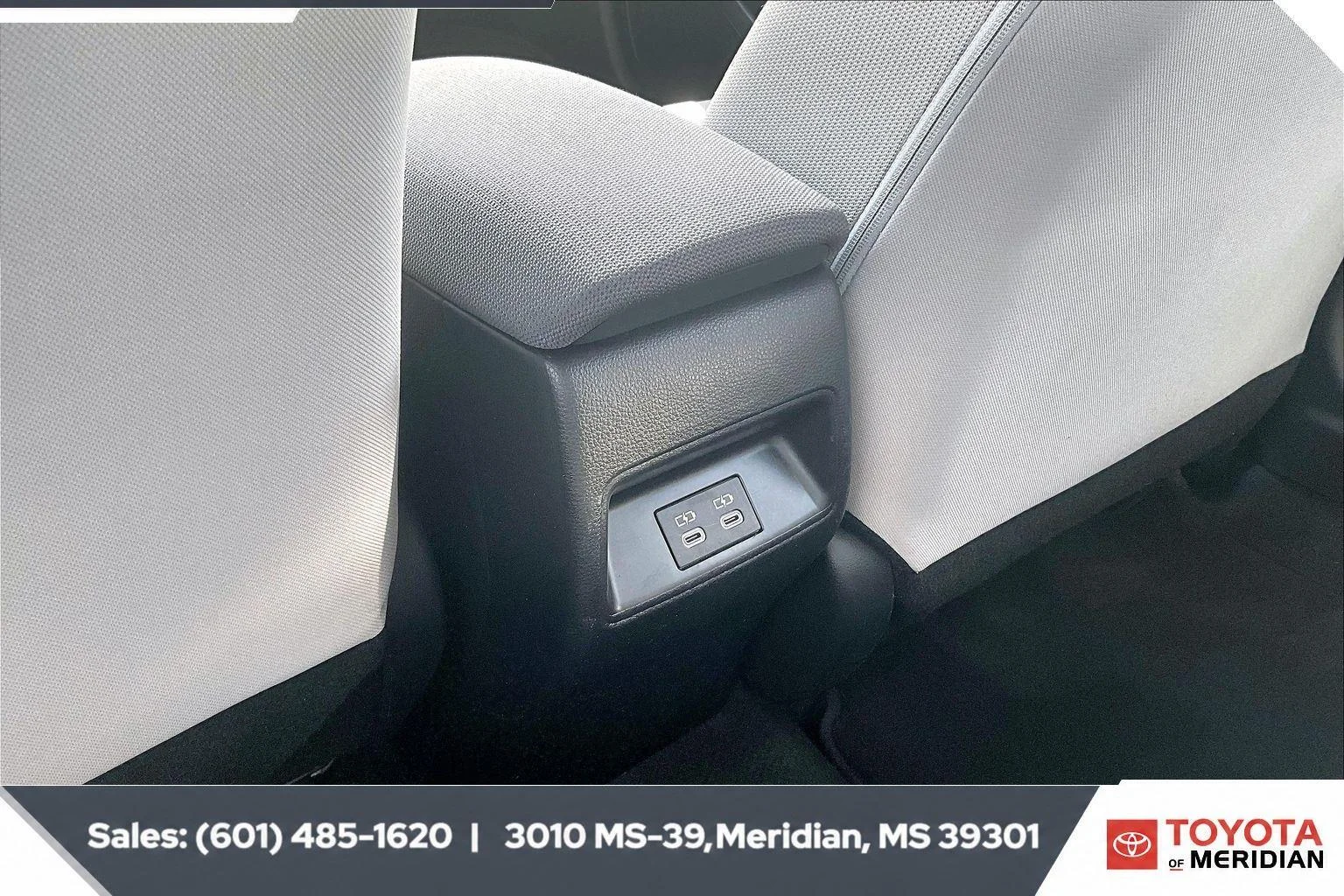 Used 2023 Ice Cap Toyota LE image 24