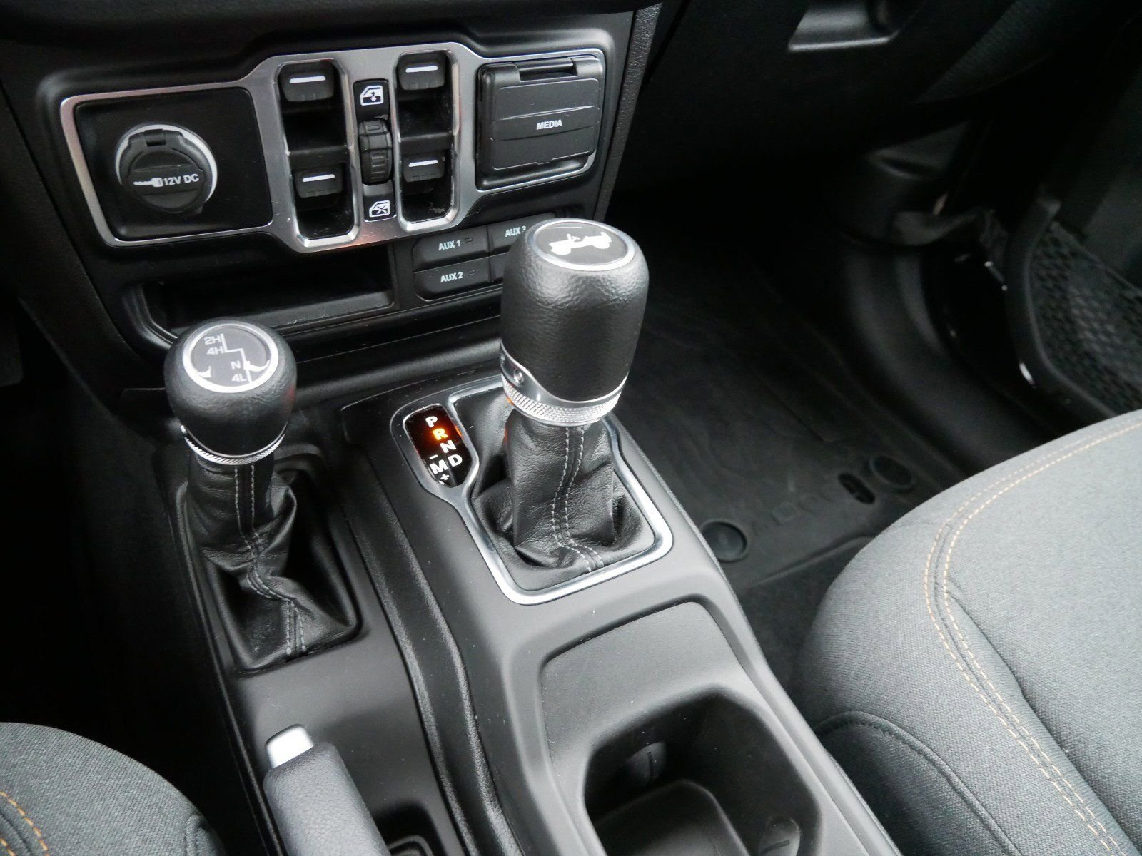 2024 Jeep Wrangler 4-Door Sport S - Photo 21