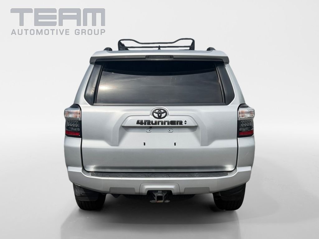 Used 2022 Silver Toyota SR5 Premium image 6