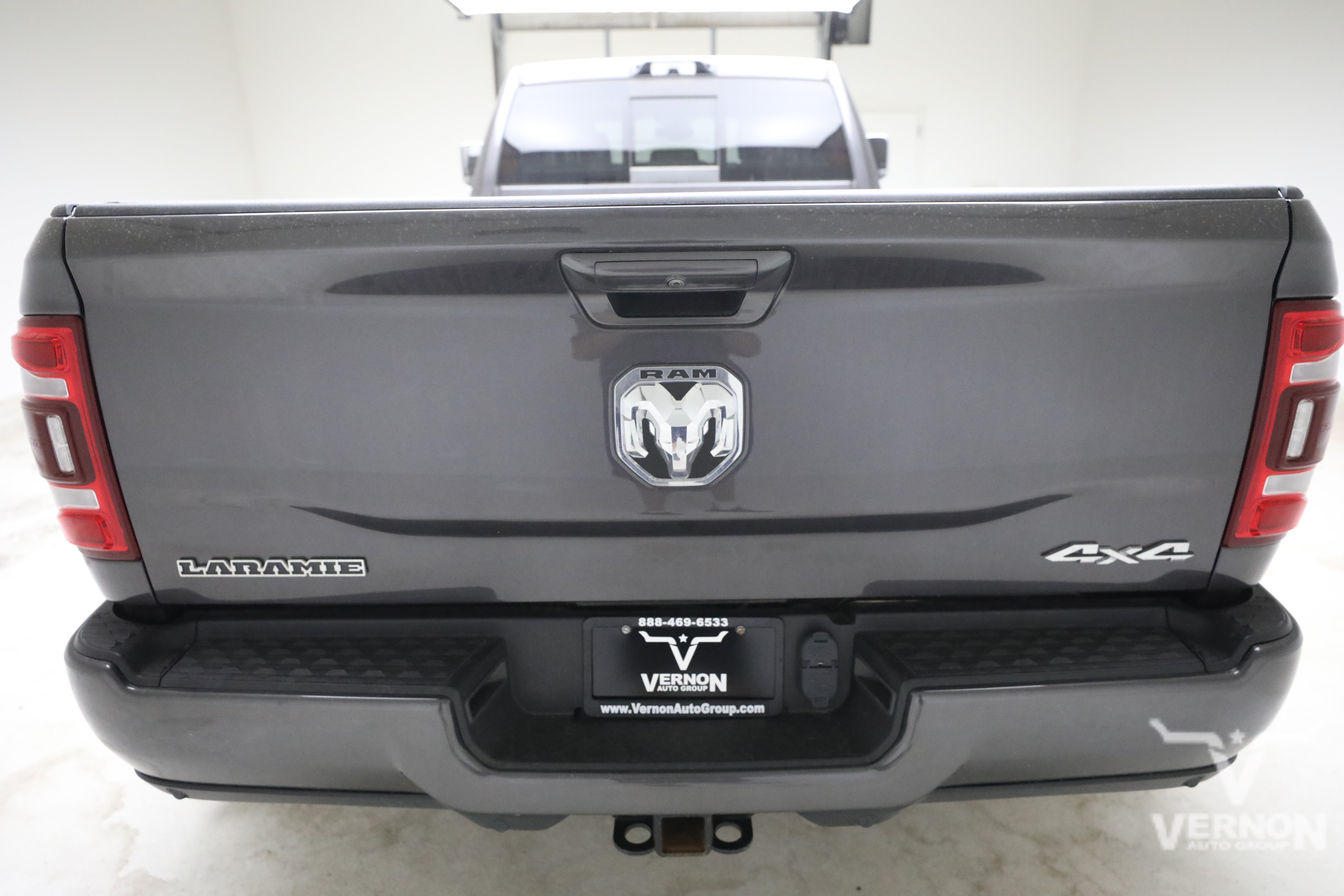 Used 2020 Granite Crystal Metallic Clearcoat Ram Y image 3