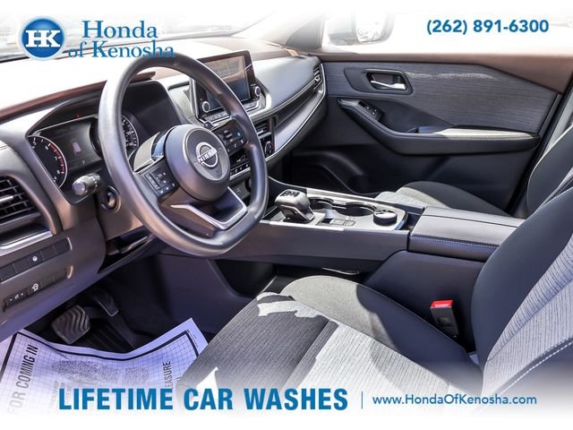 Used 2023 Gun Metallic Nissan SV image 10