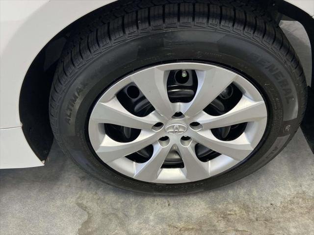 Certified Used 2025 ICE CAP Toyota  image 9