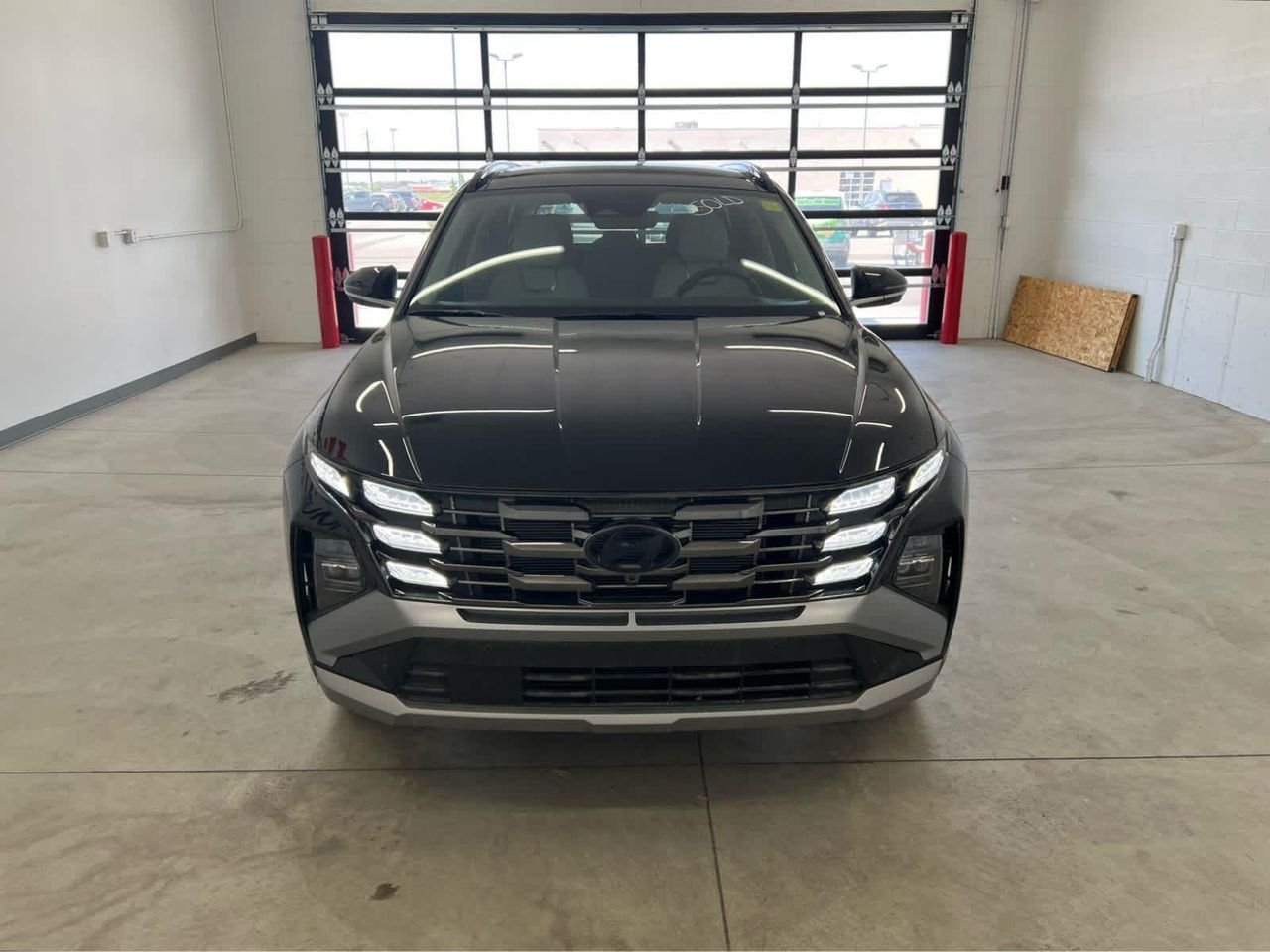 2025 Hyundai Tucson Limited - Photo 6