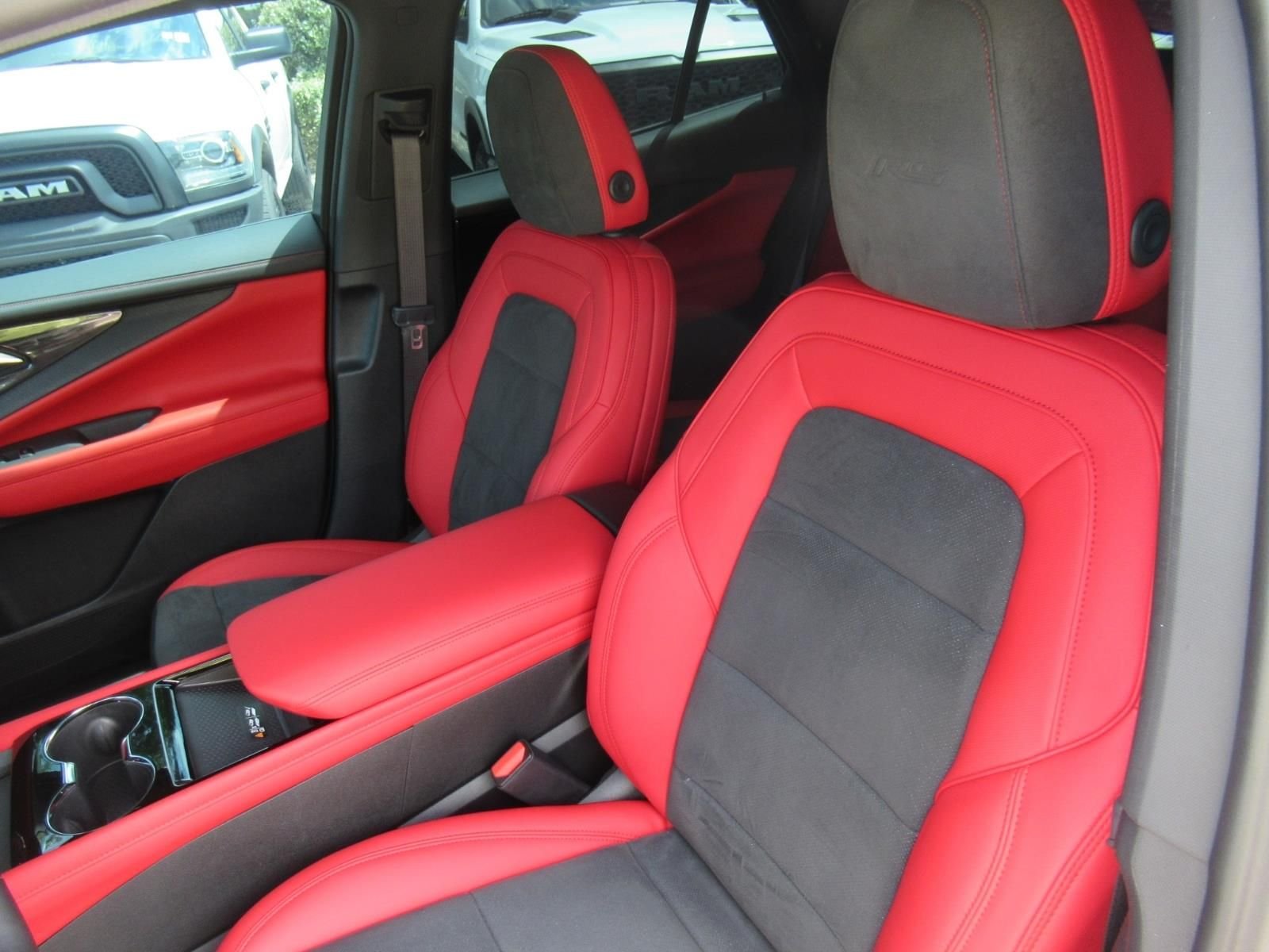 Used 2025 Beige Chevrolet RS image 17