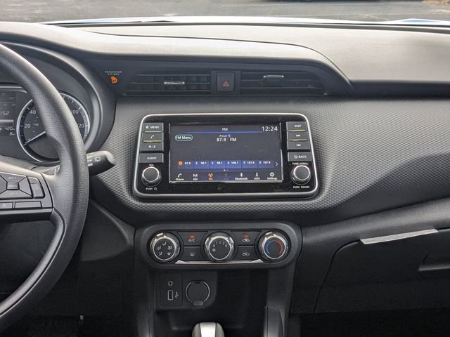 2025 Nissan KICKS PLAY Base - Photo 8