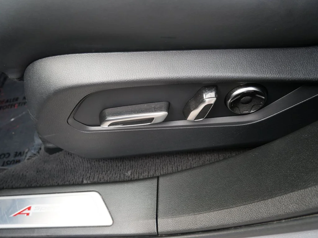 2024 Acura RDX A-Spec Package - Photo 16