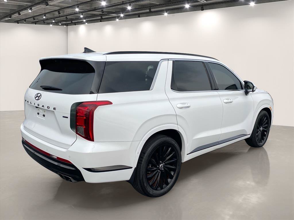 Used 2025 Hyper White Hyundai Calligraphy Night Edition image 7