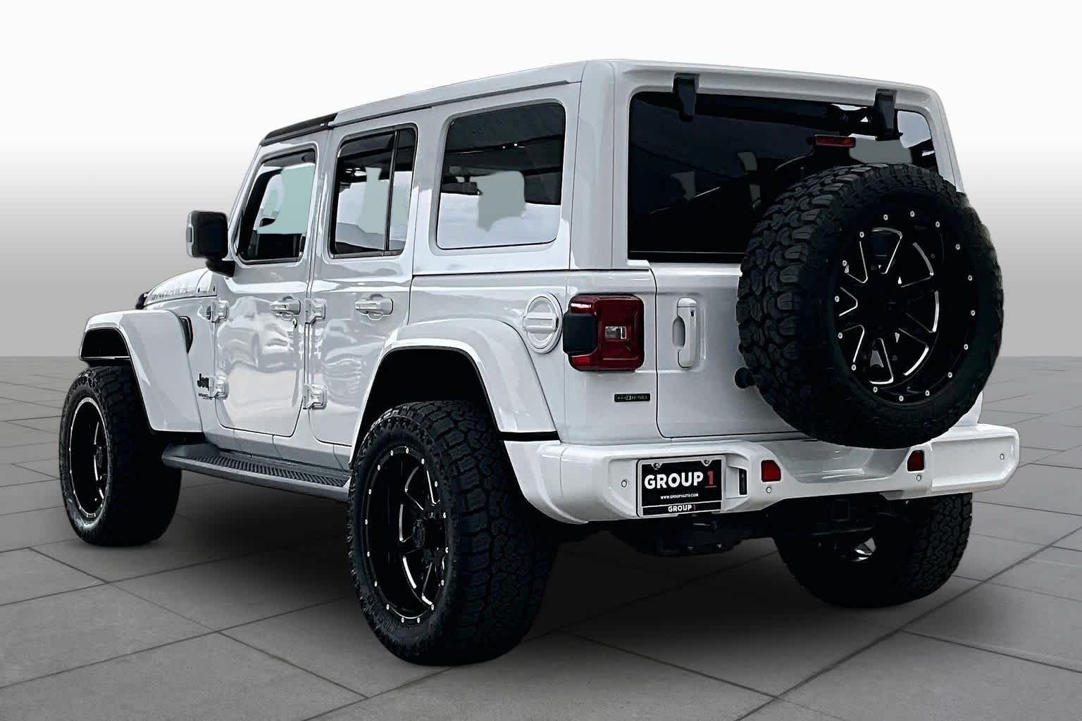 Used 2021 Bright White Clearcoat Jeep Unlimited Sahara High Altitude image 11