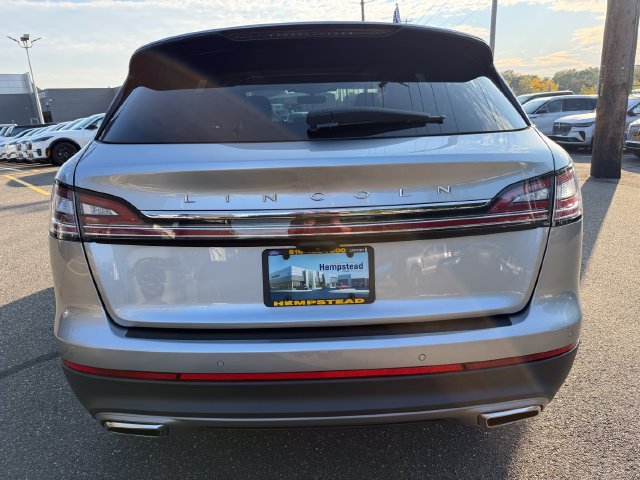 Used 2022 Silver Radiance Metallic Lincoln Reserve image 8