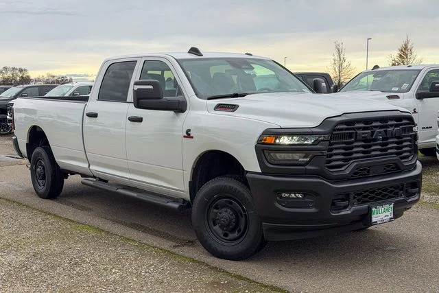 New 2026 Bright White Clear-Coat Exterior Paint RAM Tradesman image 2