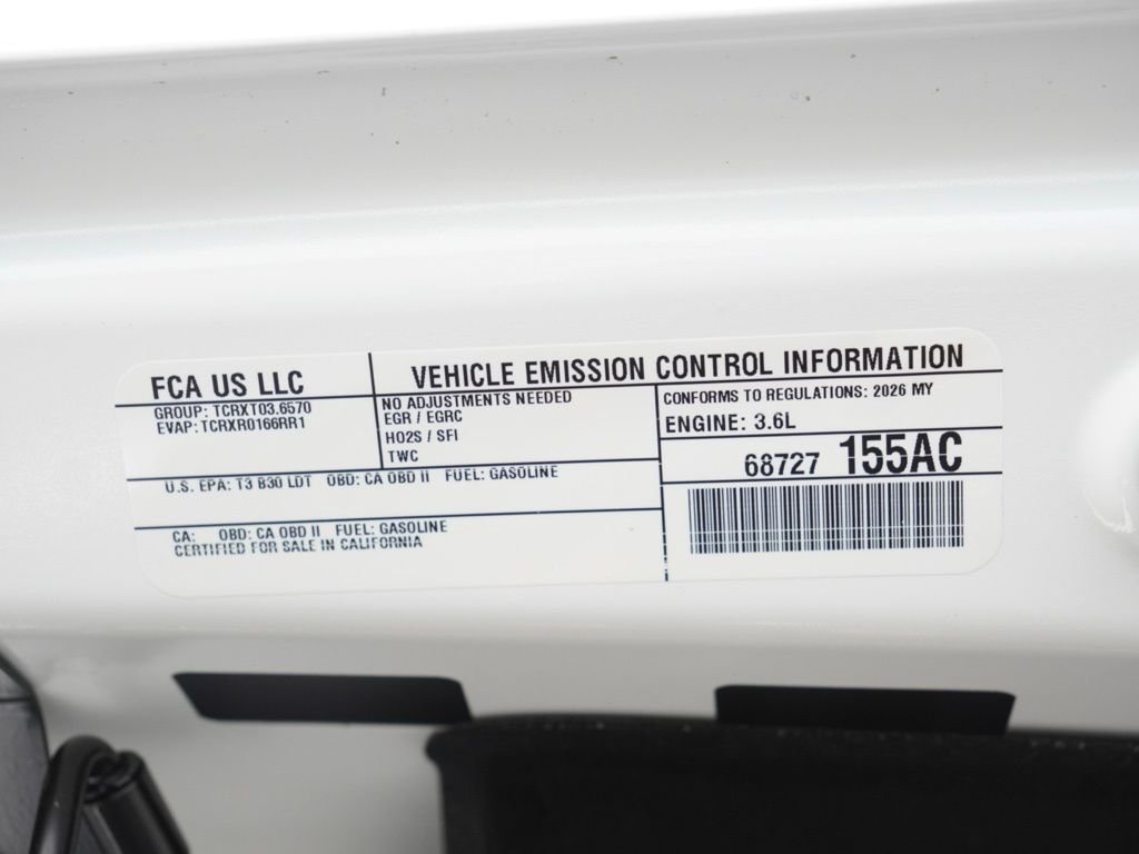 New 2026 Bright White Clear-Coat Exterior Paint Jeep Mojave image 29