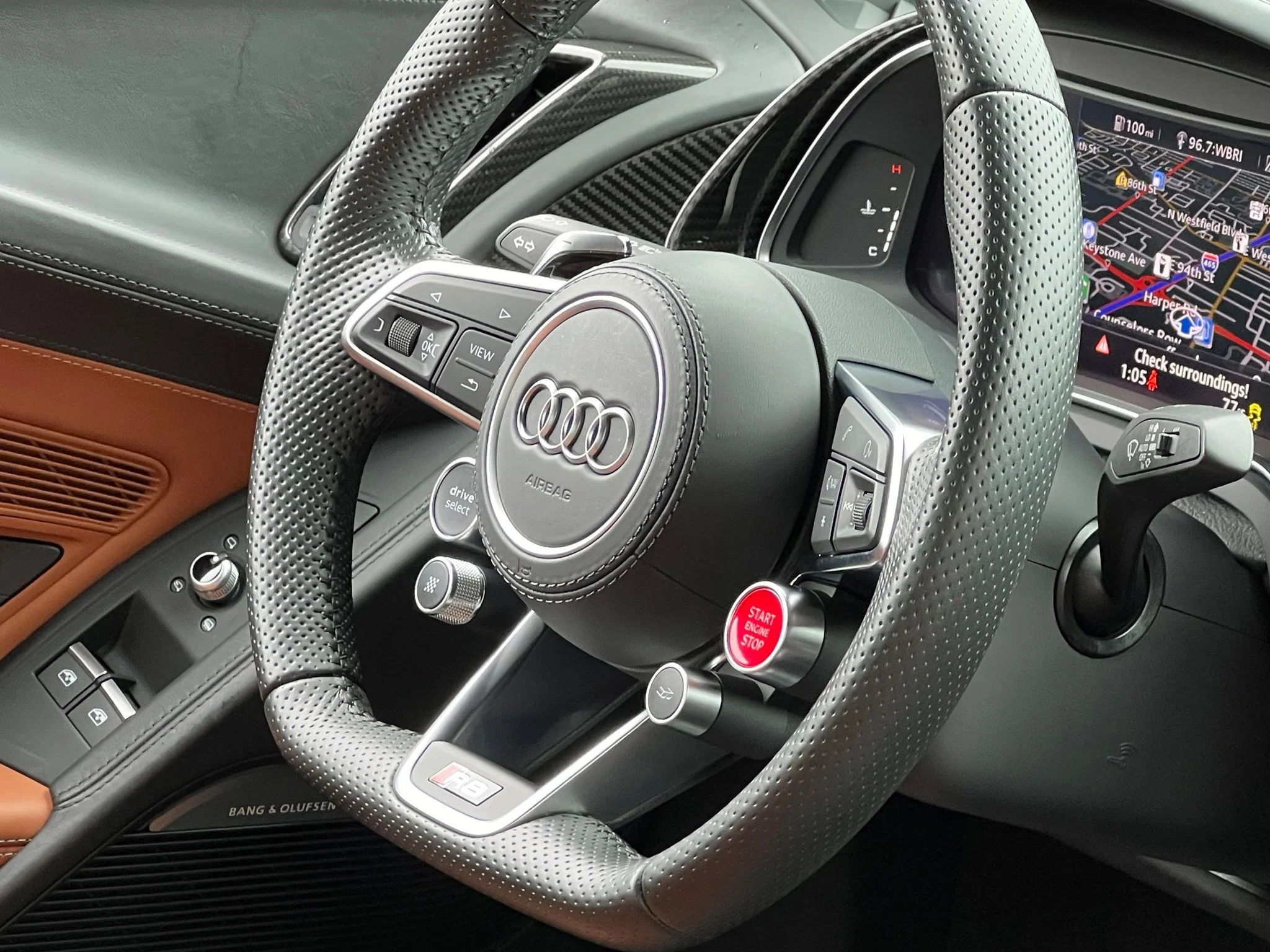 Used 2022 Gray Audi V10 performance image 21