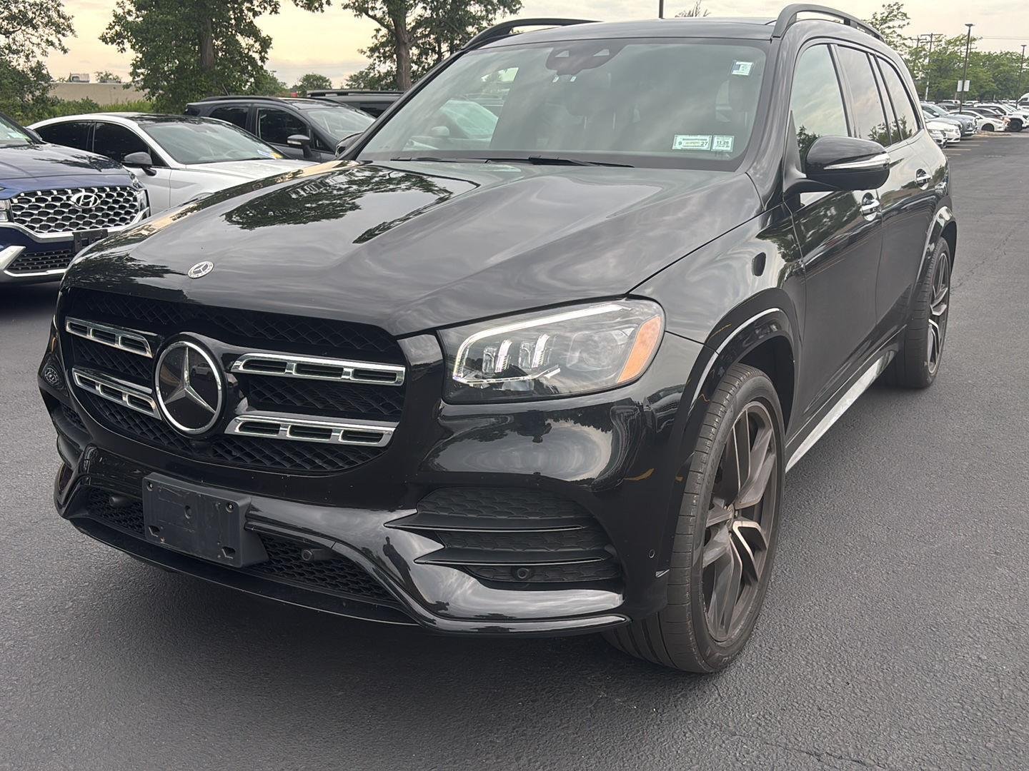 Used 2023 Obsidian Black Metallic Mercedes-Benz GLS 450 image 3