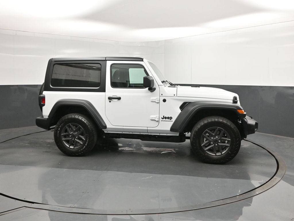 New 2026 Bright White Clear-Coat Exterior Paint Jeep Sport image 23