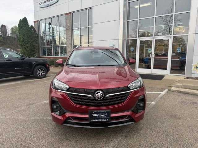 Used 2022 Red Buick Select image 10