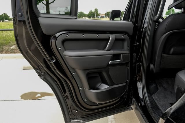 2025 Land Rover Defender V8 - Photo 58