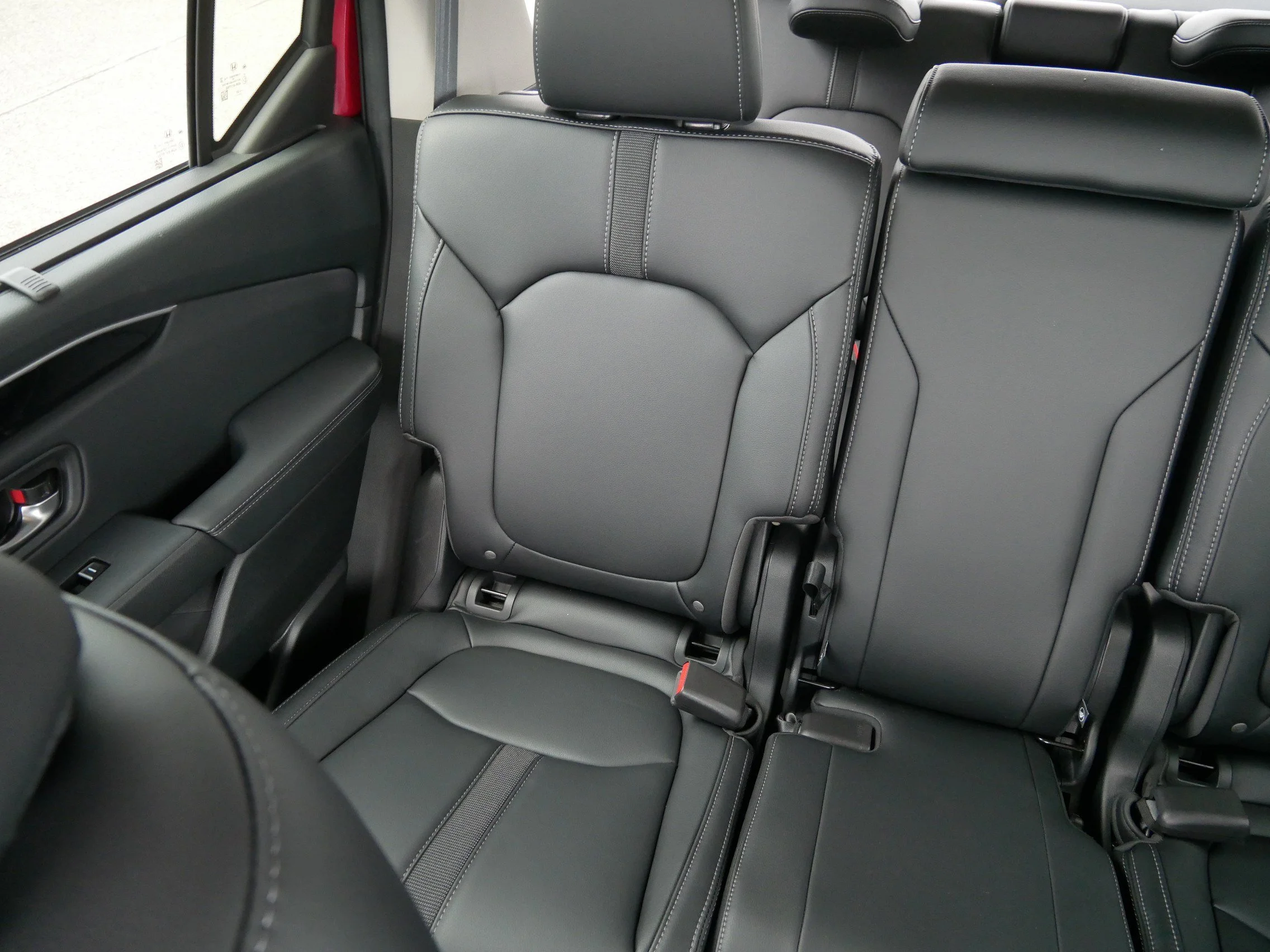 2023 Honda Pilot Touring - Photo 12