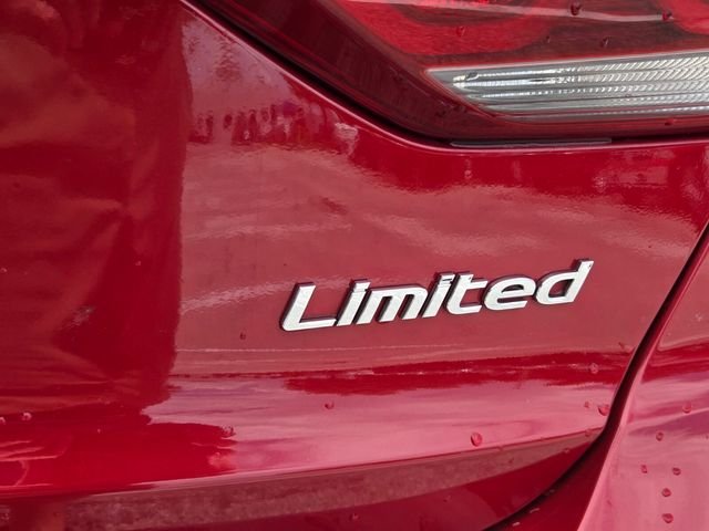 Certified Used 2018 Red Hyundai Limited image 11