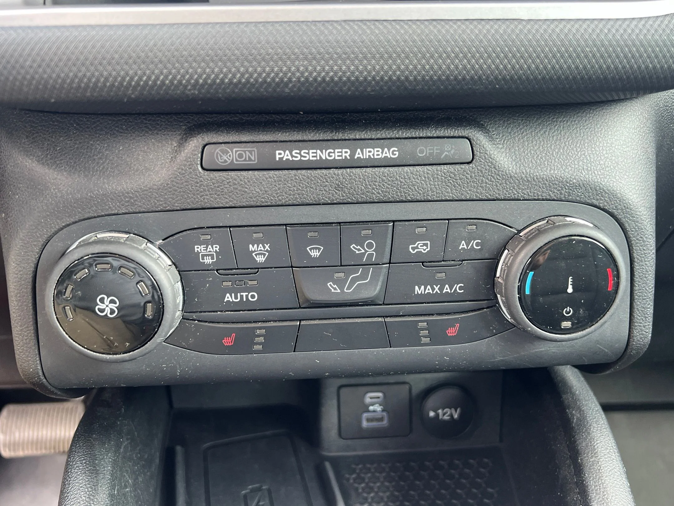 Used 2022  Ford Big Bend image 30