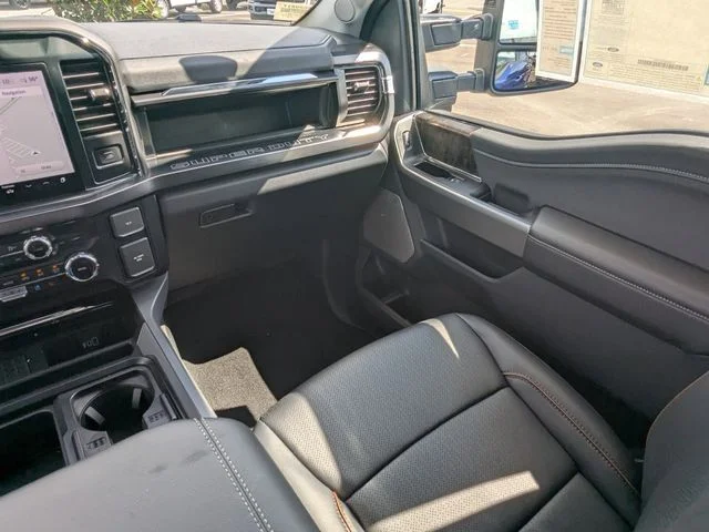 2026 Ford F-350 Super Duty Lariat - Photo 17