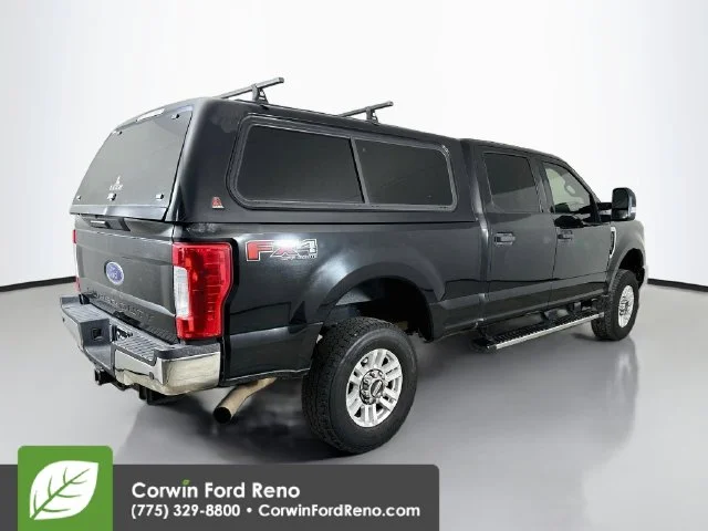 Used 2018 Shadow Black Ford XLT image 9