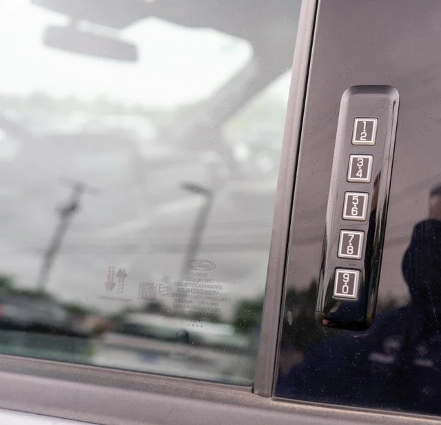 Used 2023 Gray Ford XLT image 15