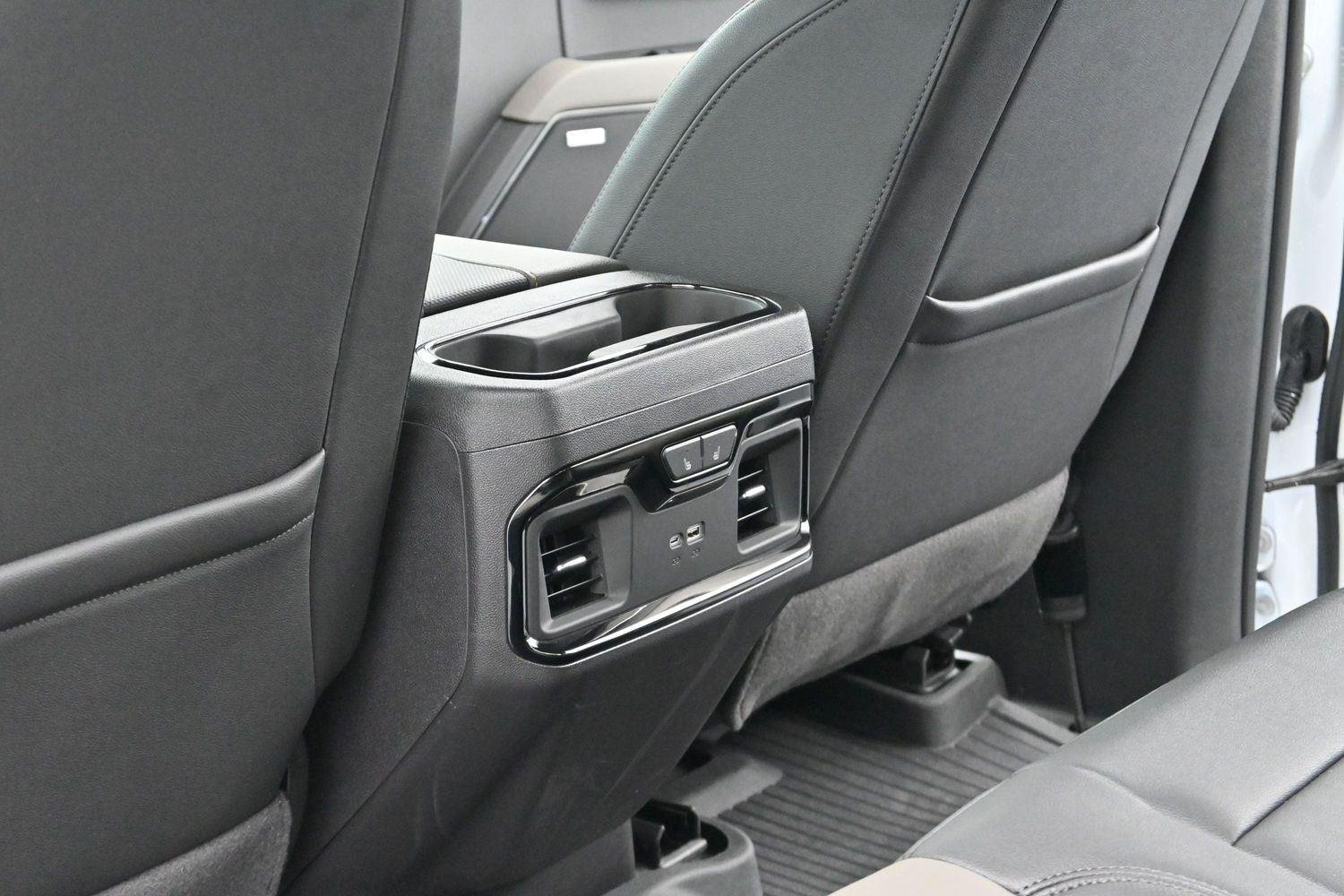 Used 2024 Summit White Chevrolet ZR2 image 30