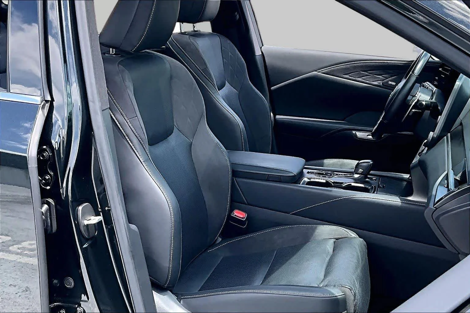 Used 2025 Caviar Lexus Luxury image 16