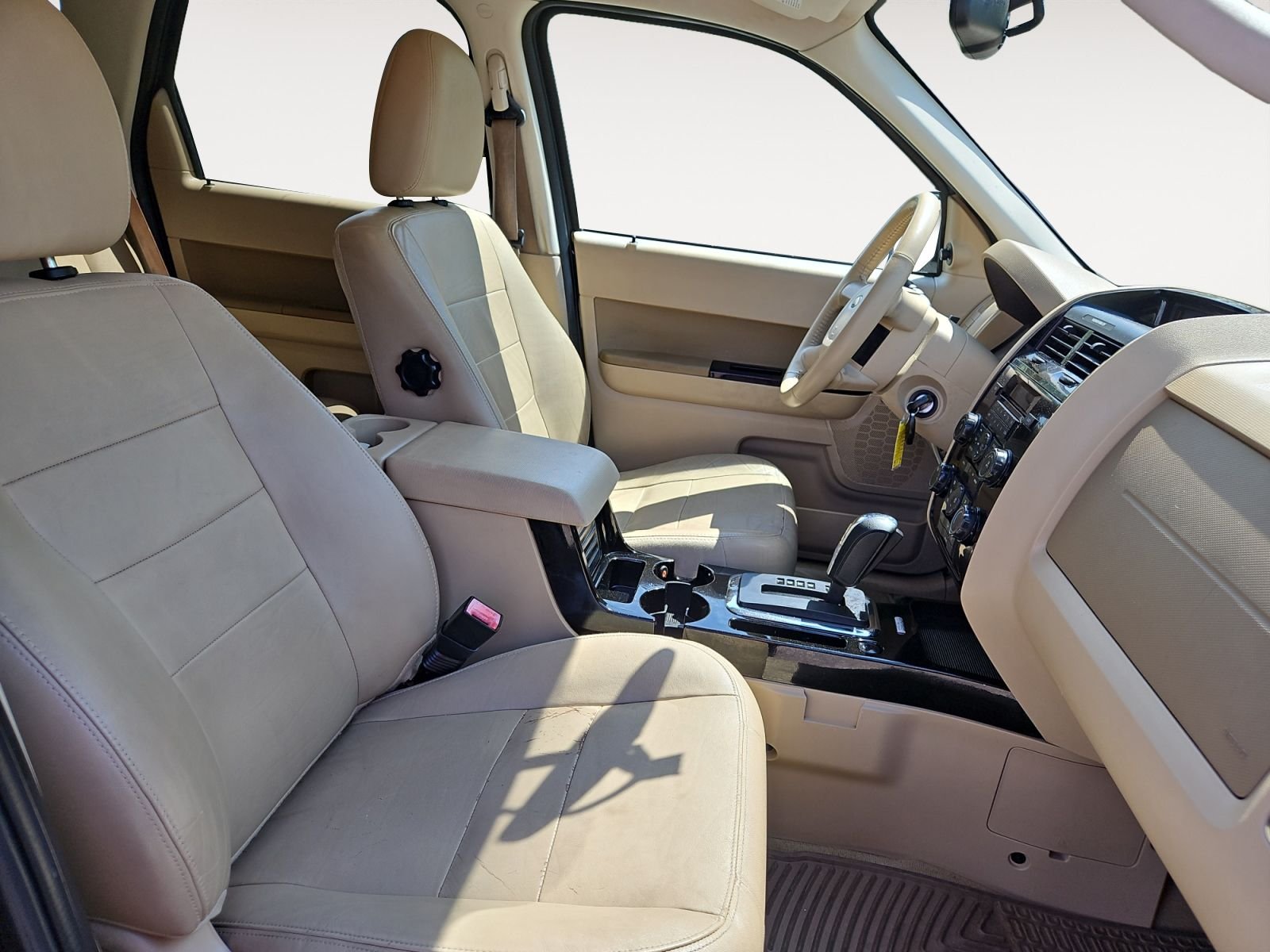 Used 2011 Black Ford Limited image 15