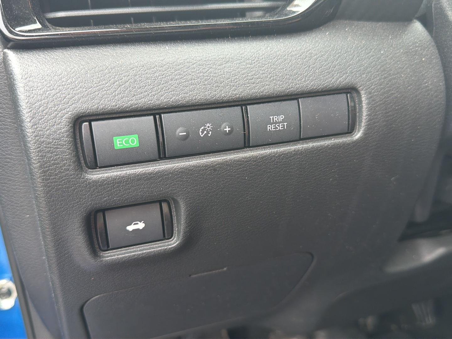 Used 2024 Electric Blue Metallic Nissan SV image 16