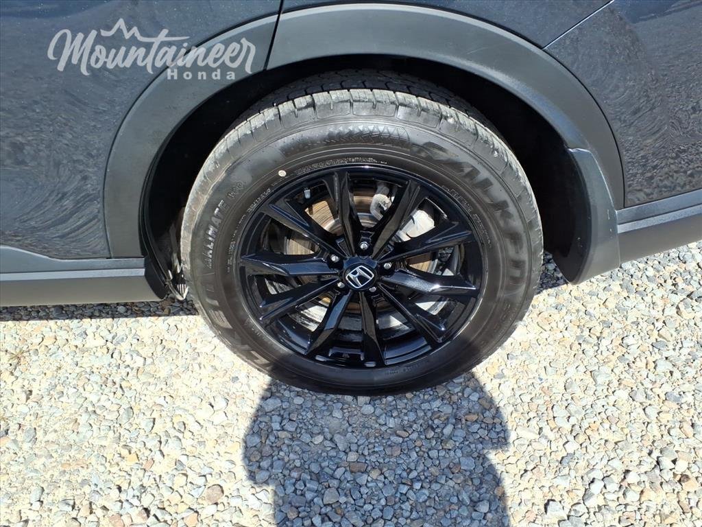 Used 2025 Meteorite Gray Metallic Honda Sport-L image 11