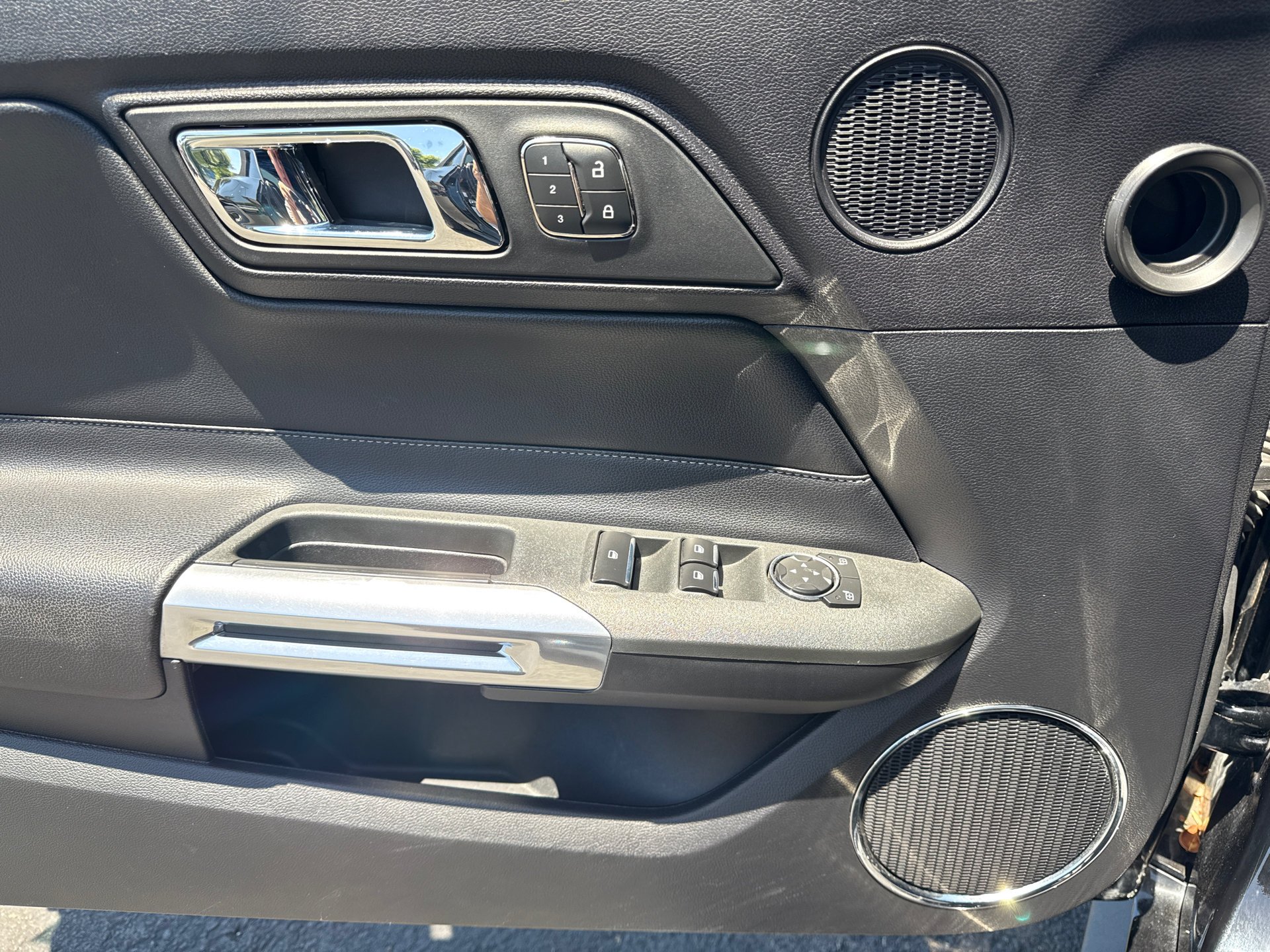 2016 Ford Mustang GT Premium - Photo 22
